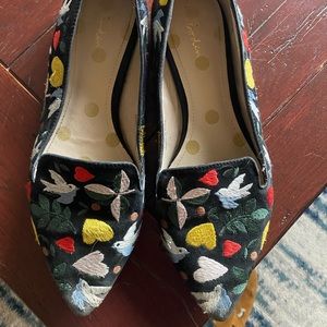 Boden Embroidered Folk Art Pointed Tow Flats EU40